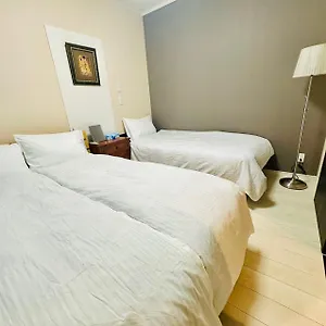 https://yokohama-paradise202.kanagawa-hotels.com